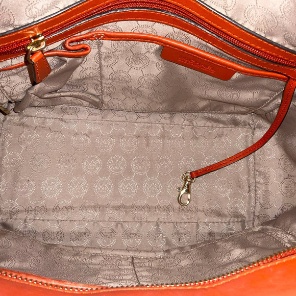 MICHAEL KORS HAMILTON TRAVELER GENUINE LEATHER SATCHEL/ SHOULDER BAG ORANGE - Picture 11 of 15